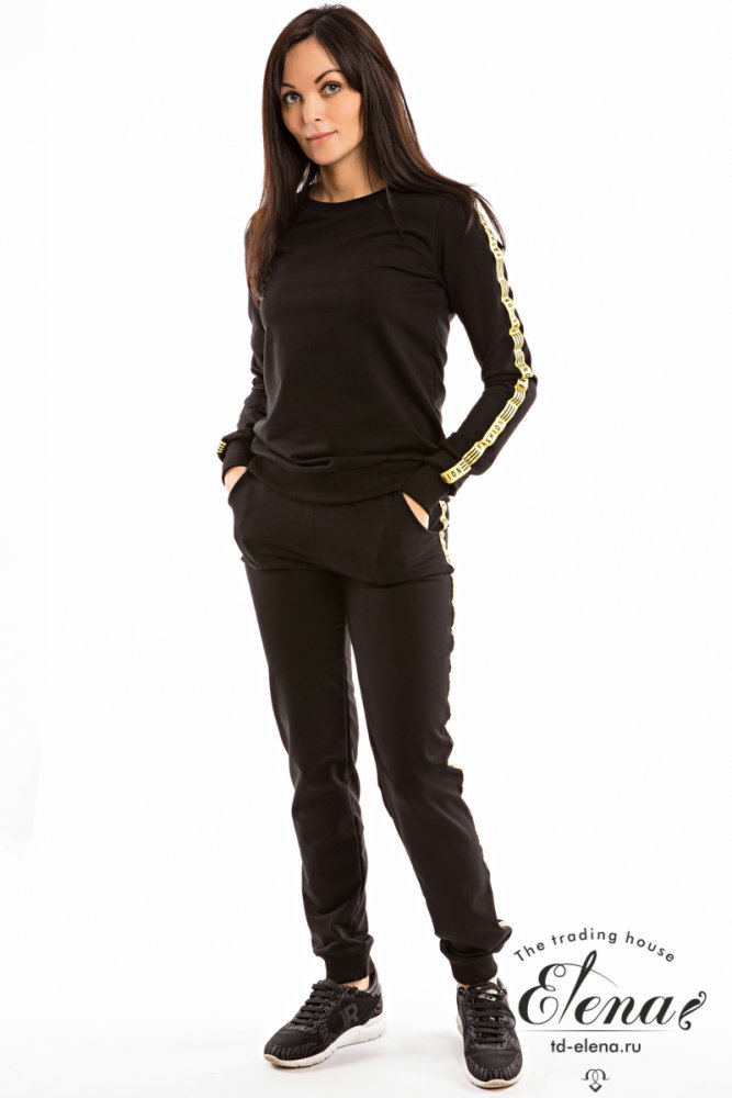 ������ %