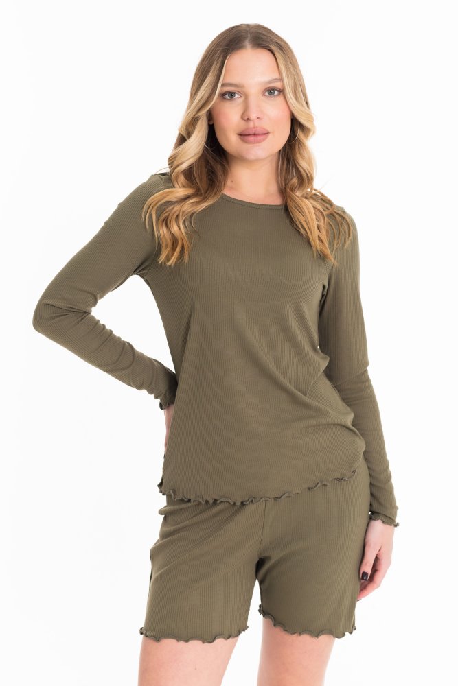 Костюм (футболка+шорты)