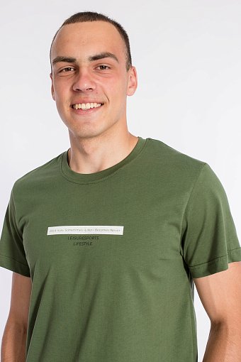 Футболка